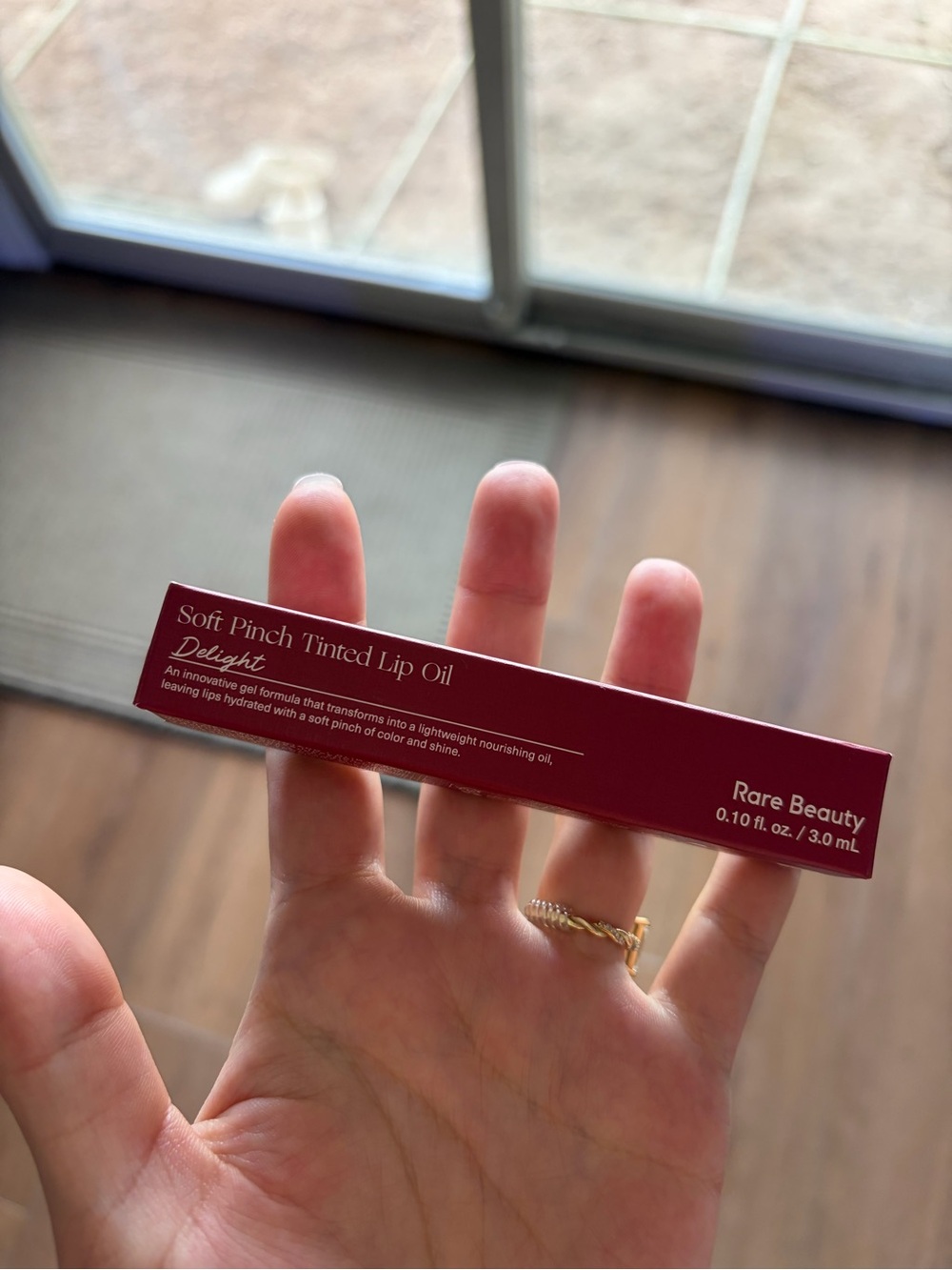 Rare Beauty Soft Pinch Tinted Lip Oil - Delight (Burgundy)